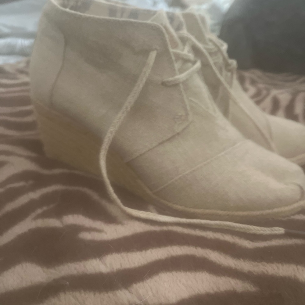 Toms Beige Wedge Ankle Shoes